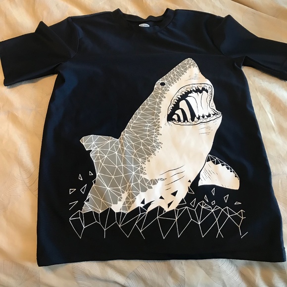 Old Navy Rashguard - Swim Top - shark design - size 10-12 - Picture 1 of 6